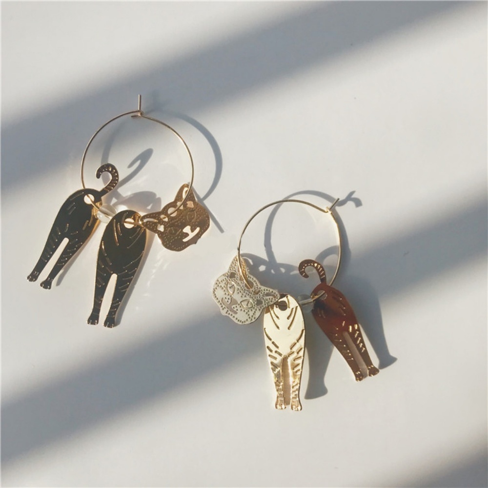 Cute little cat Hoop Earrings - Picture 2 of 5